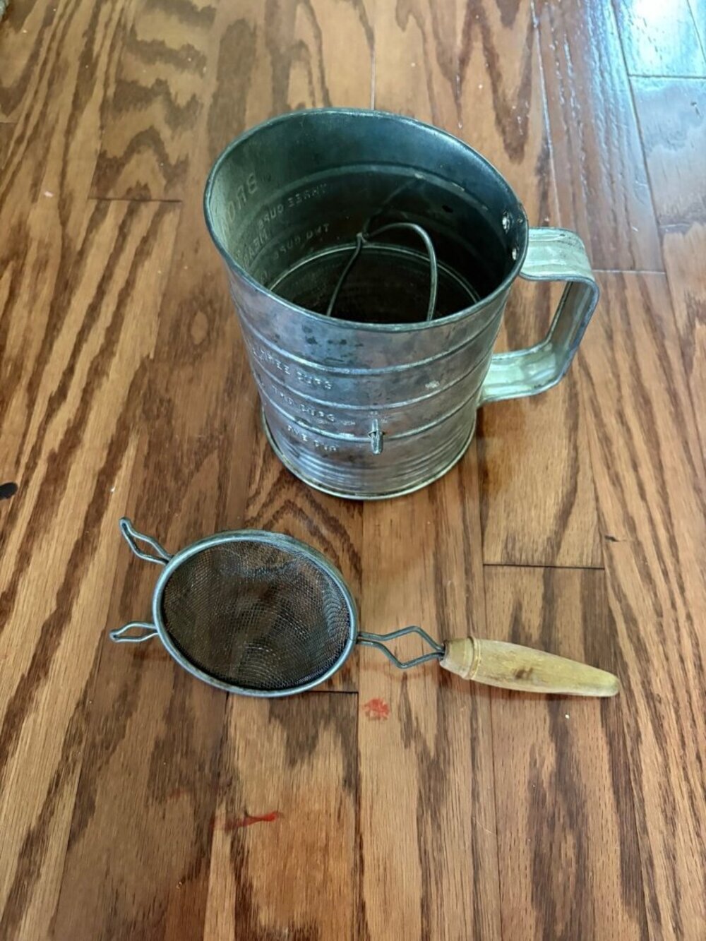 Vintage Kitchen Items - Sifter & Small Colander
